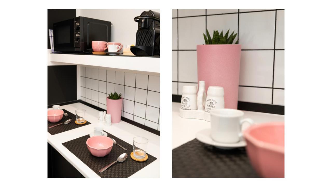 Light Pink - Suite In The Middle Of Everything Торре-Аннунціата Екстер'єр фото